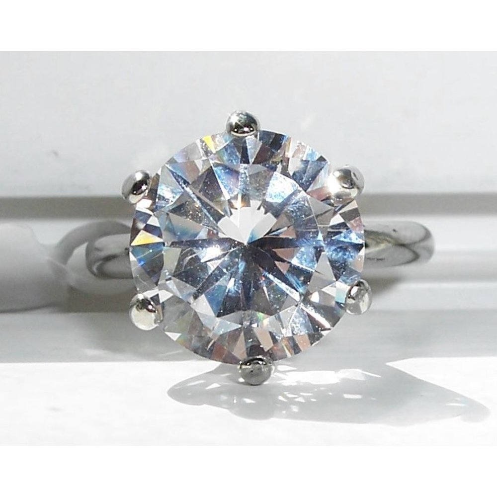 Solitaire Round Cut Cubic Zirconia Ring 6.84 Carat Stainless Steel - Picture 14 of 16